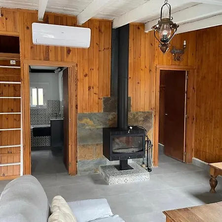 La Casa De Madera Villa *