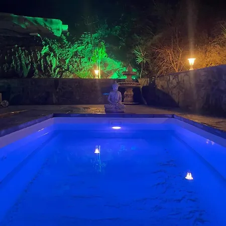 La Casa De Madera Cómpeta