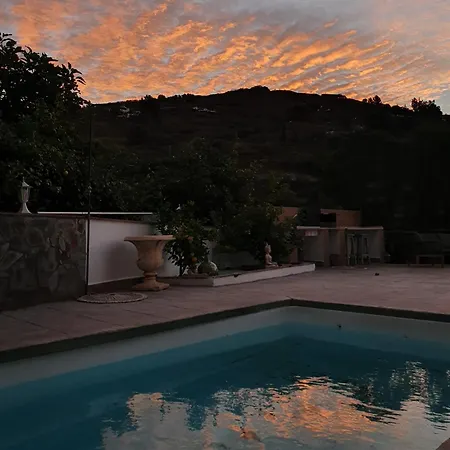 La Casa De Madera Villa